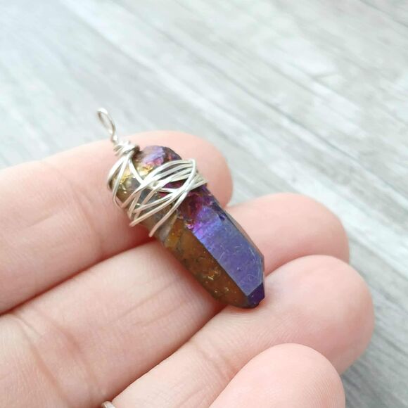 2 Piece Quartz Crystal Pendants for Jewelry Making, Titanium Quartz Aura Quartz - Picture 3 of 5